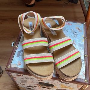 Steve Madden sandals